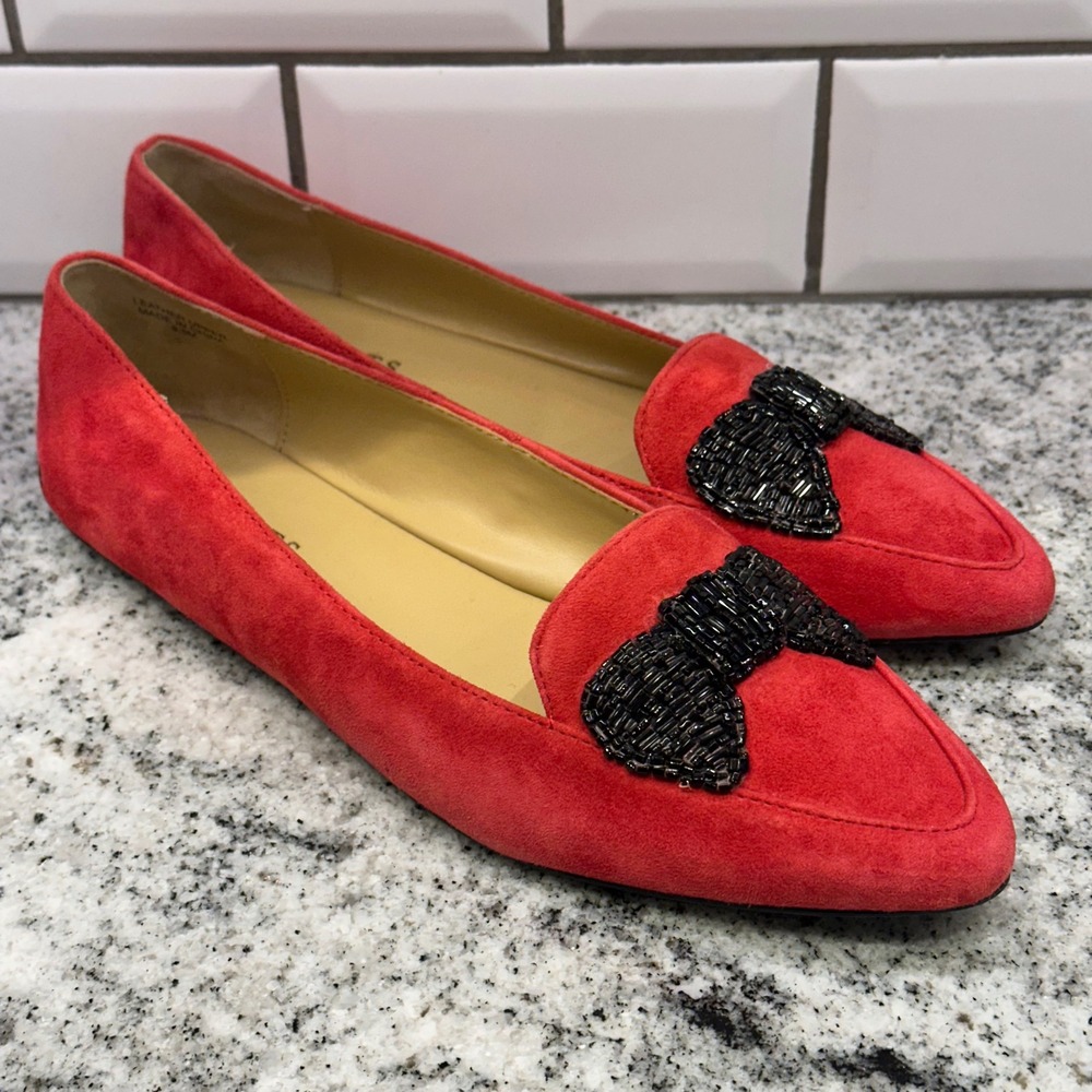 Talbots Womens 8.5 Flats Red Suede Beaded Bow Pointed Toe Loafers Holiday Chic